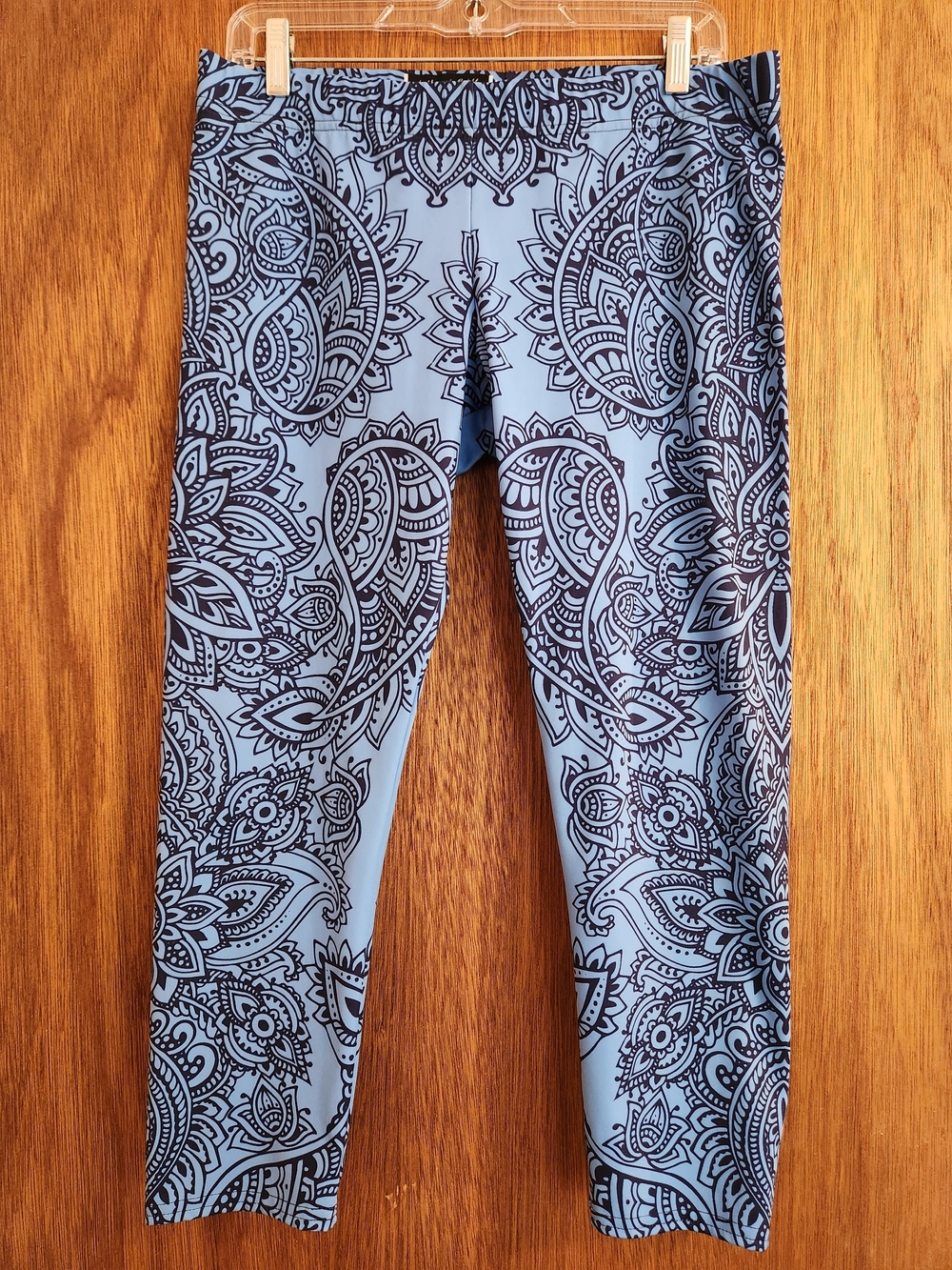 UPF Blue Paisley Print GEARBUNCH Leggings size XL